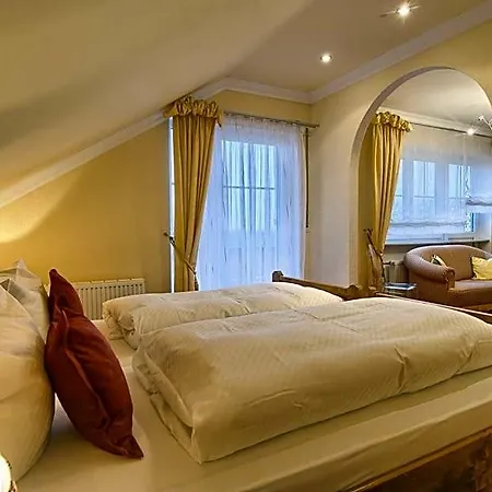 호텔 & Restaurant Kaiserhof 3*