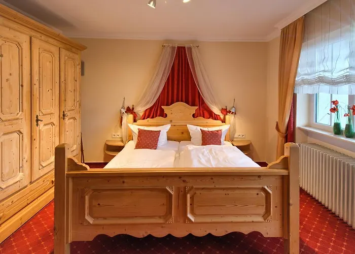 & Restaurant Kaiserhof 3* Bad Bellingen